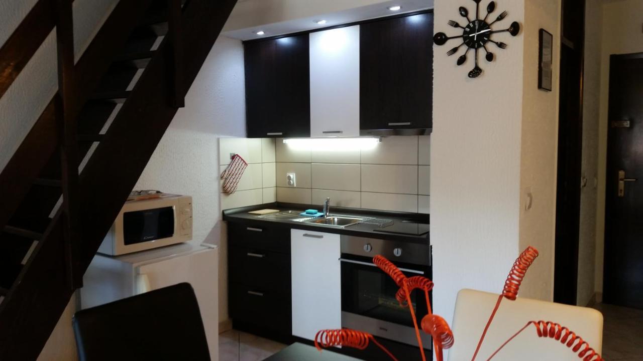 Apartment Cervar Porec Exterior photo