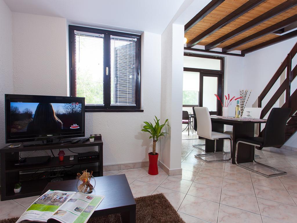 Apartment Cervar Porec Room photo